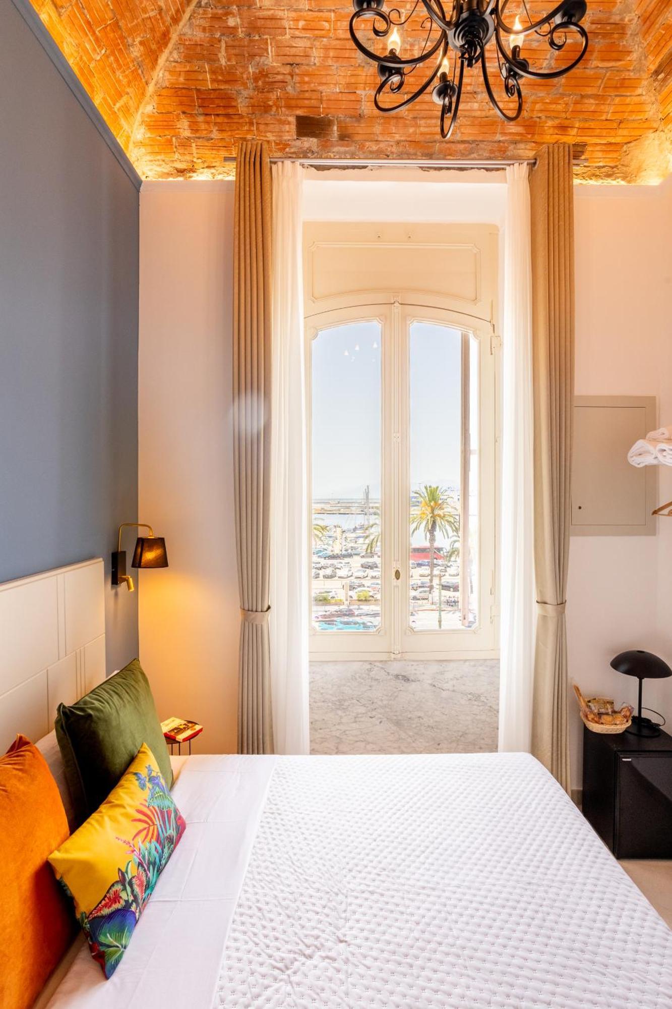 Magnini Rooms Cagliari Luaran gambar
